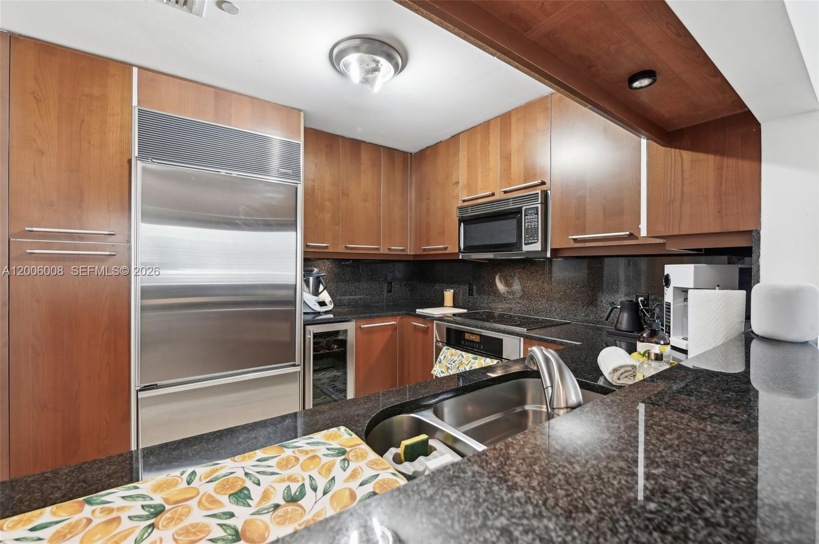 901 Brickell Key Blvd #1009 Miami, FL 33131