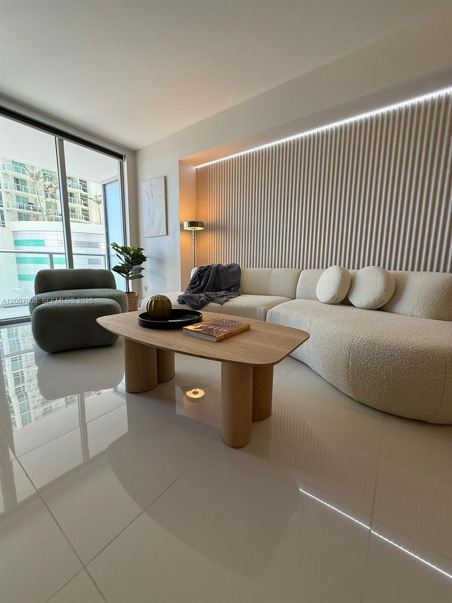 image Brickell House14