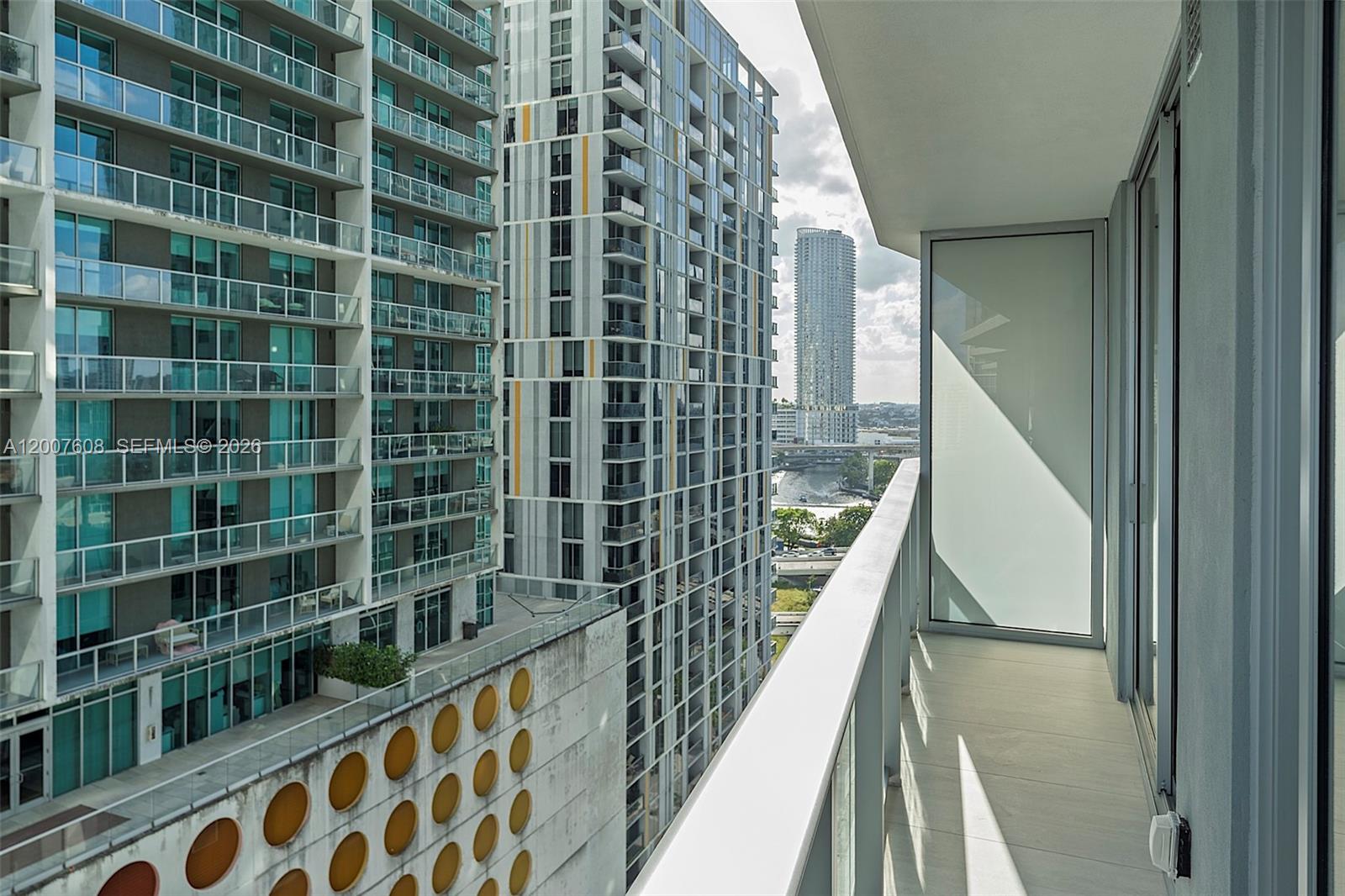 image Viceroy Brickell Residences21