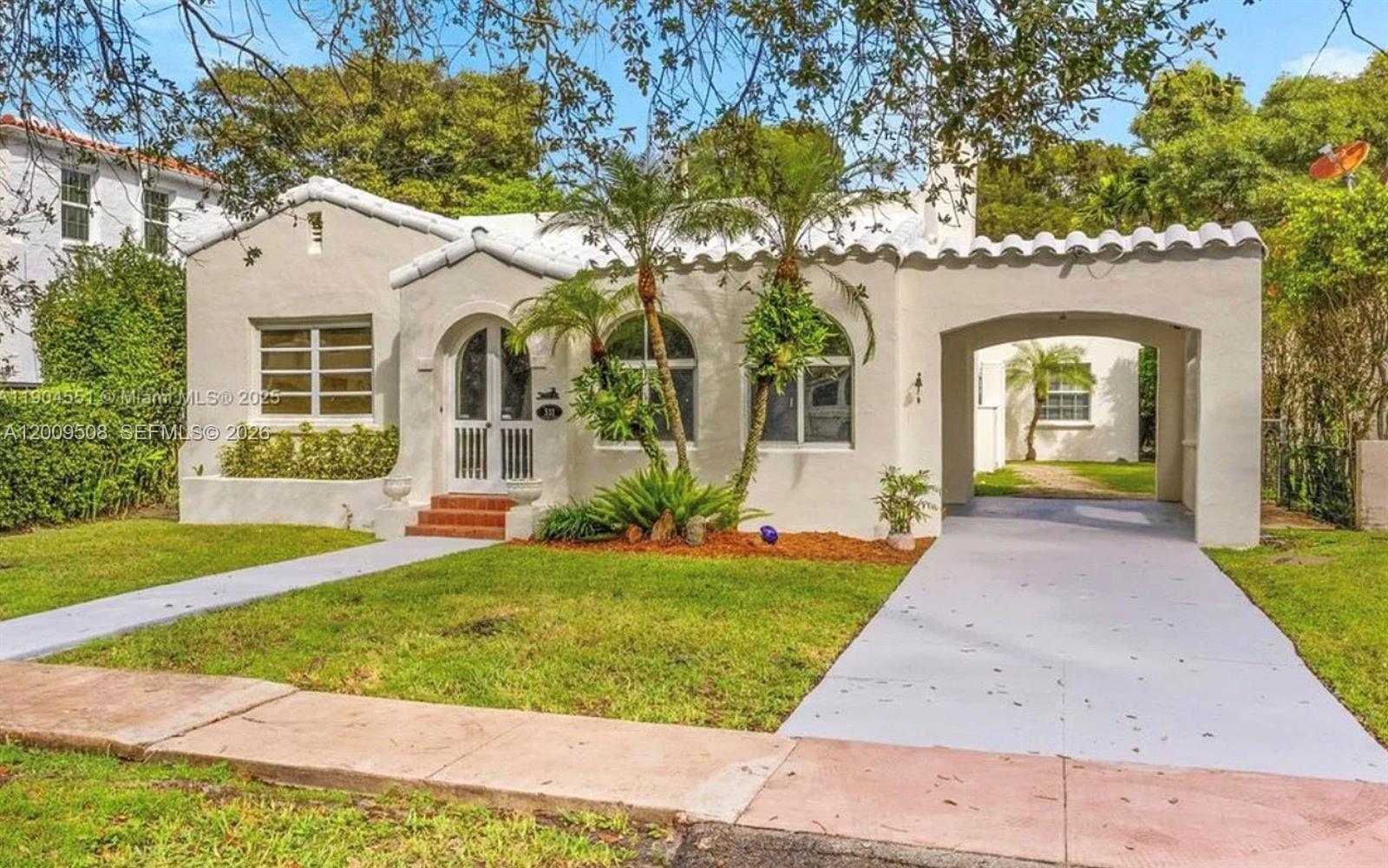 533 Minorca Ave