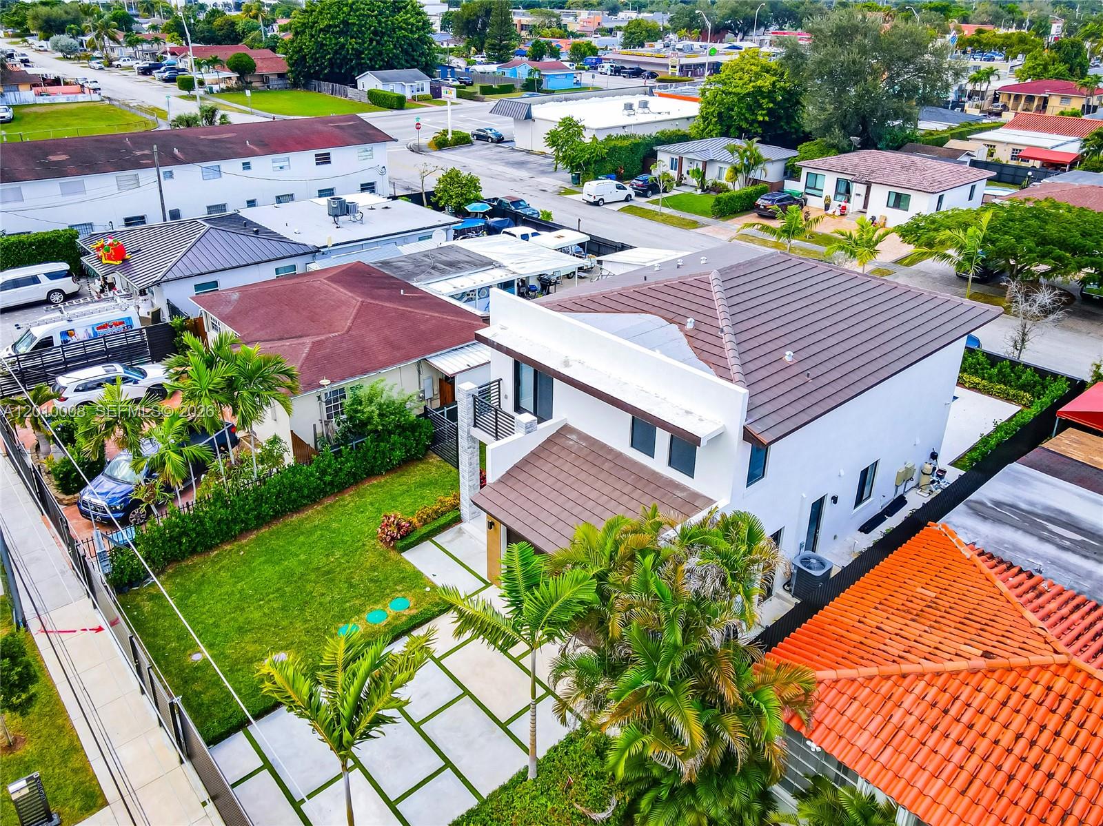 6535 SW 26th St Miami, FL 33155