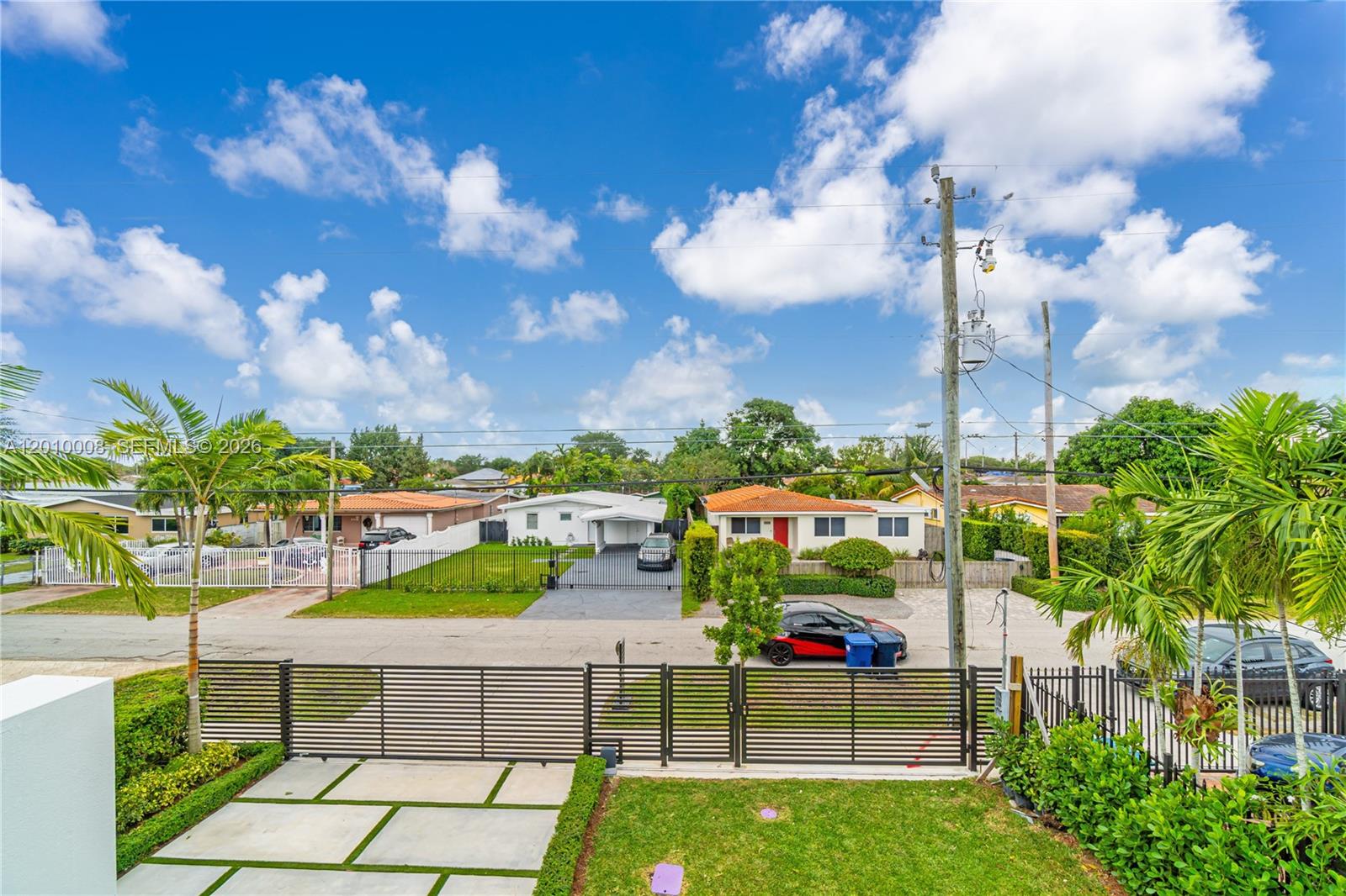 6535 SW 26th St Miami, FL 33155