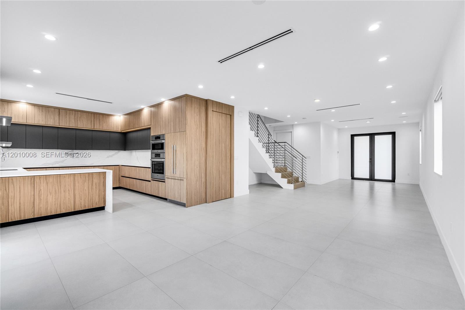 6535 SW 26th St Miami, FL 33155