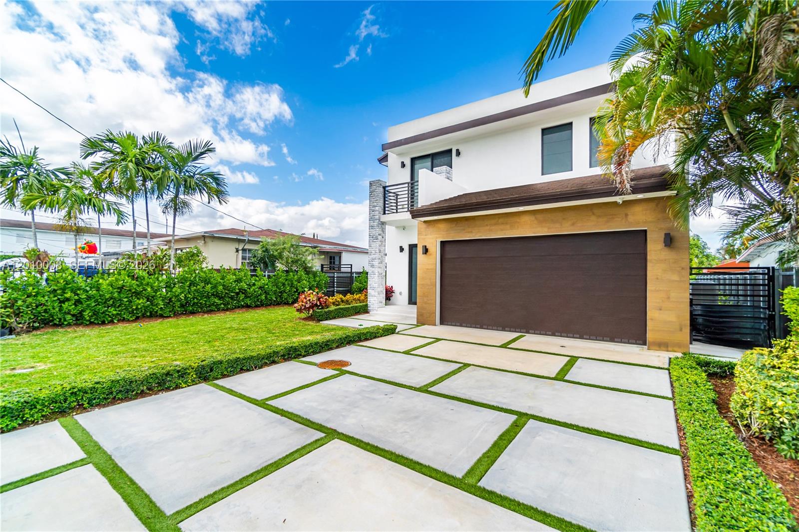 6535 SW 26th St Miami, FL 33155