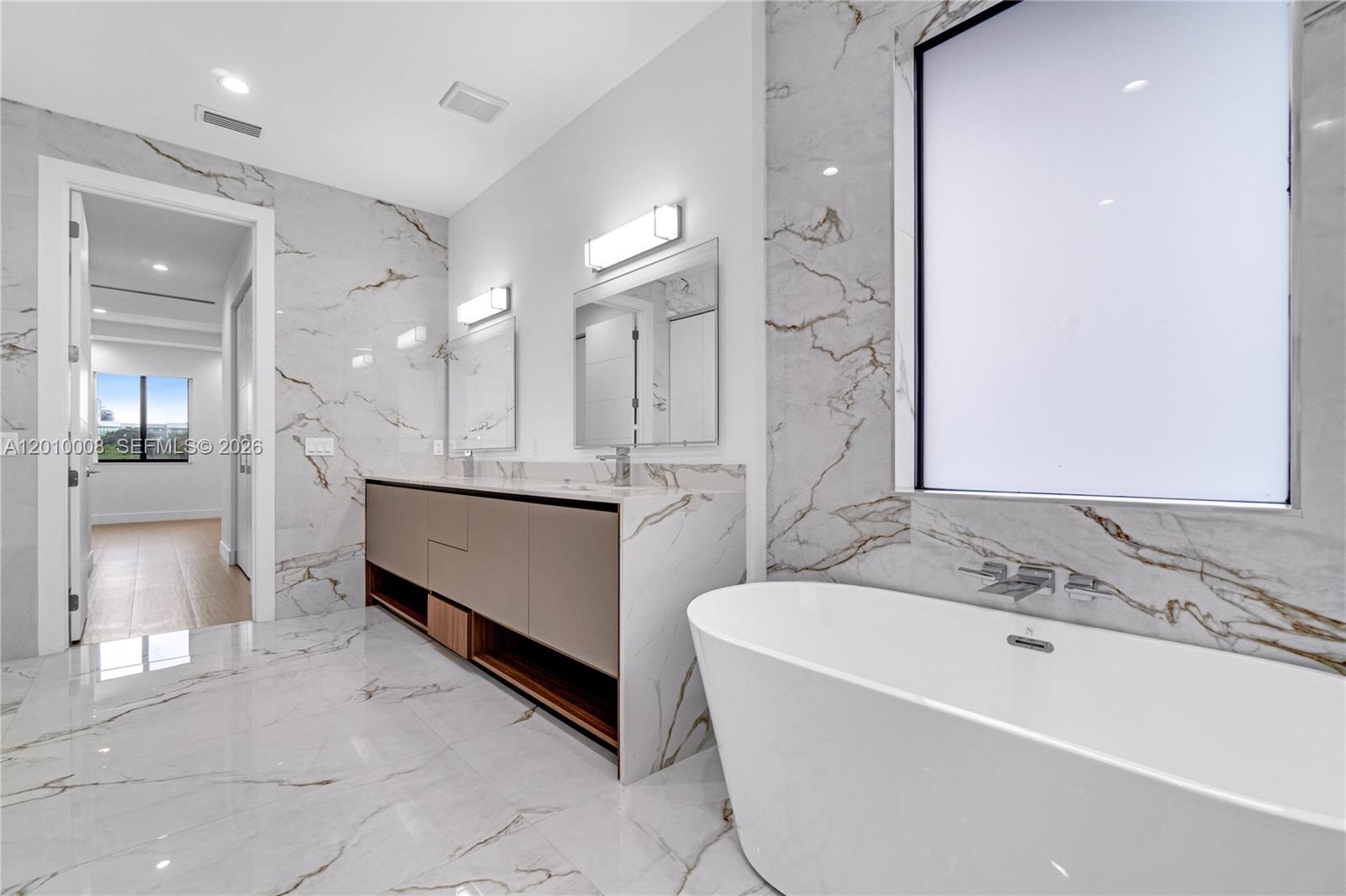 6535 SW 26th St Miami, FL 33155