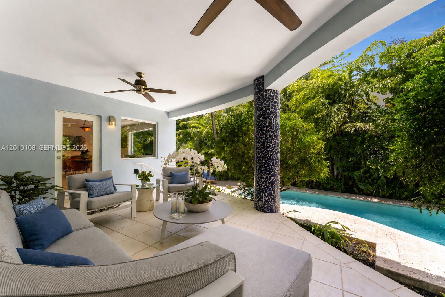 690 Warren Ln Key Biscayne, FL 33149