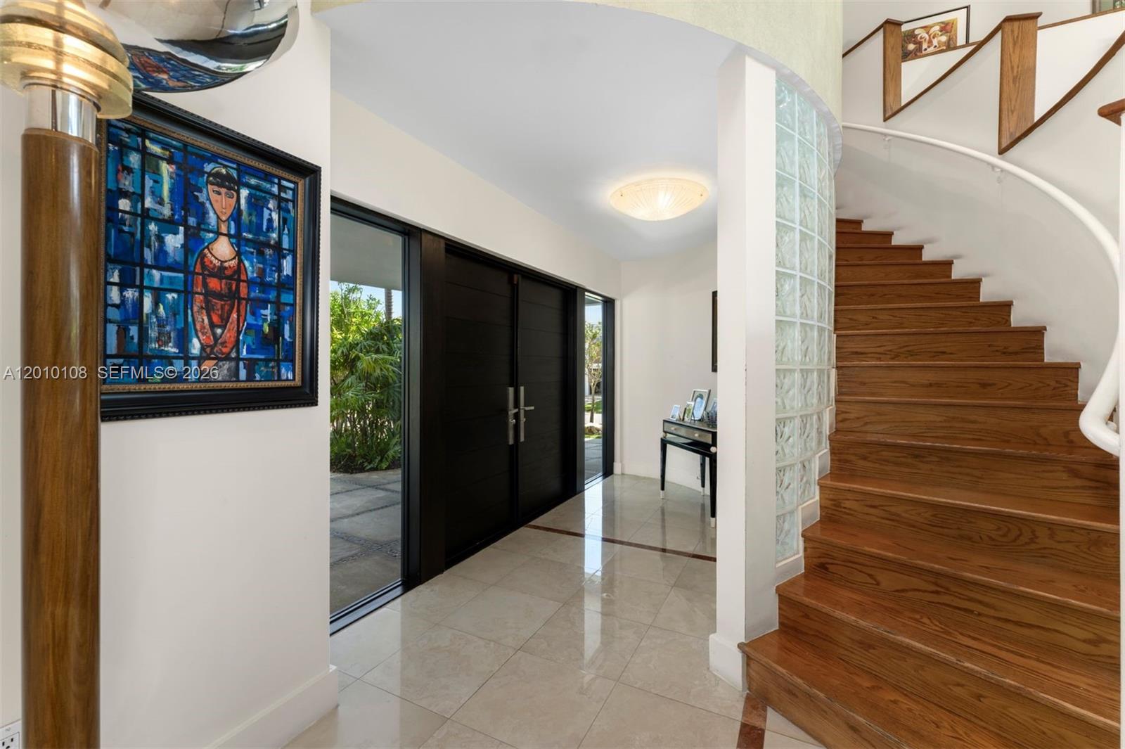 690 Warren Ln Key Biscayne, FL 33149