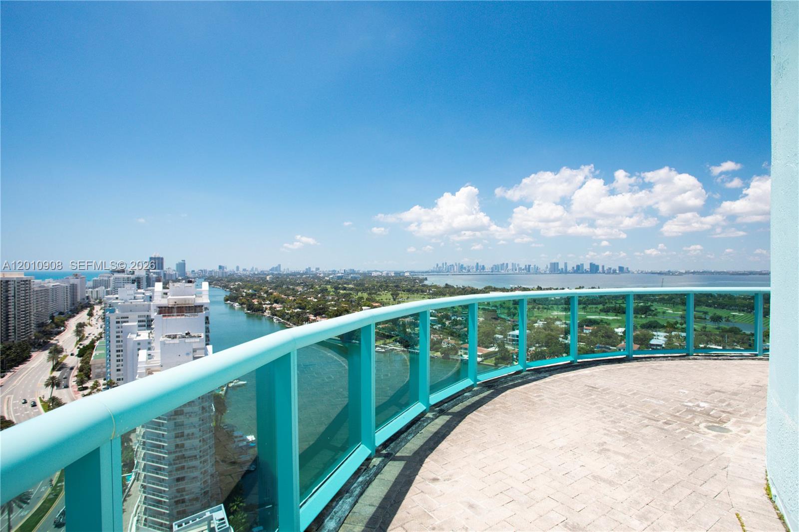 6000 Indian Crk Dr #PH25C-3 Miami Beach, FL 33140
