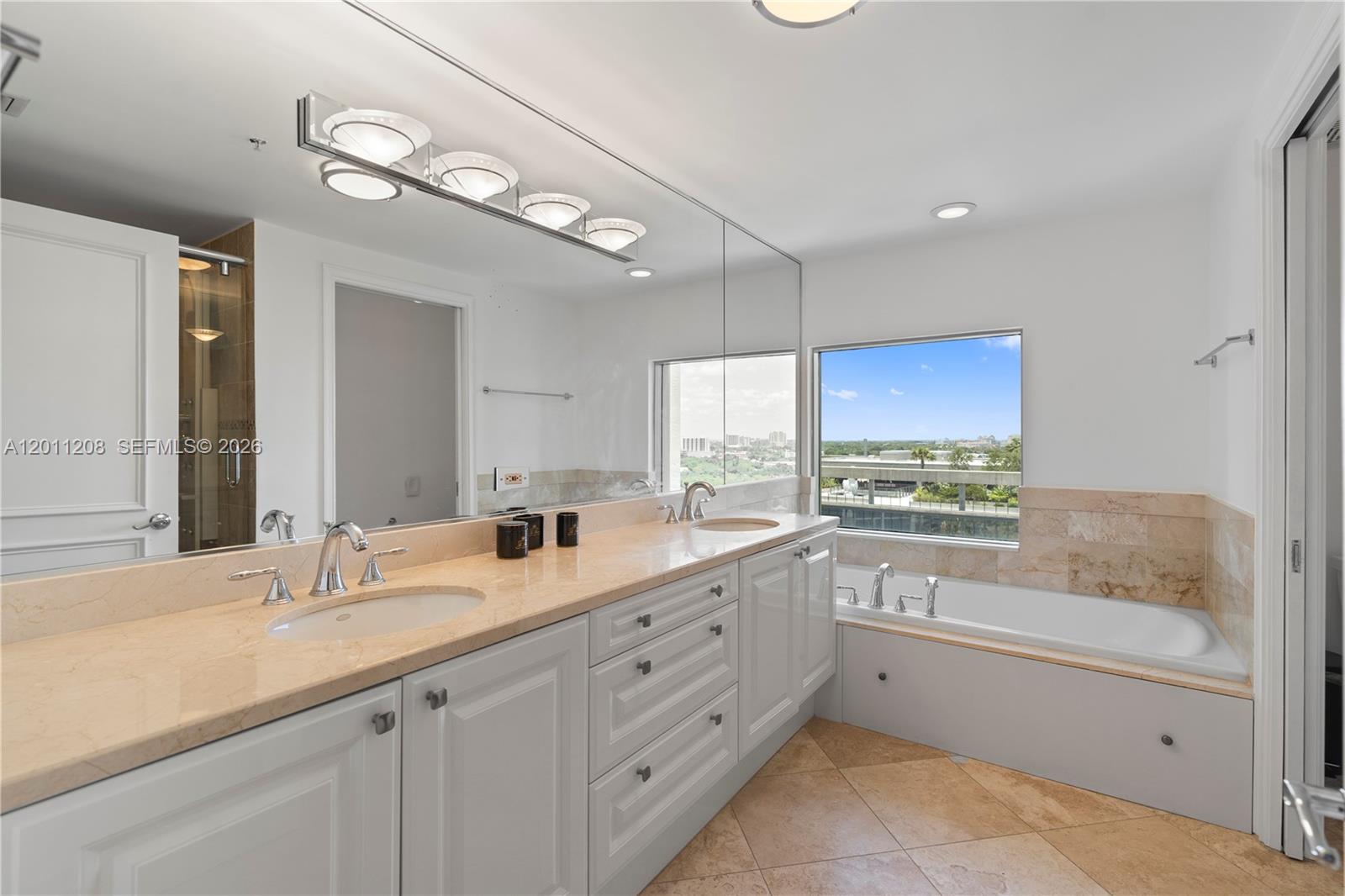 3400 SW 27th Ave #1505 Coconut Grove, FL 33133