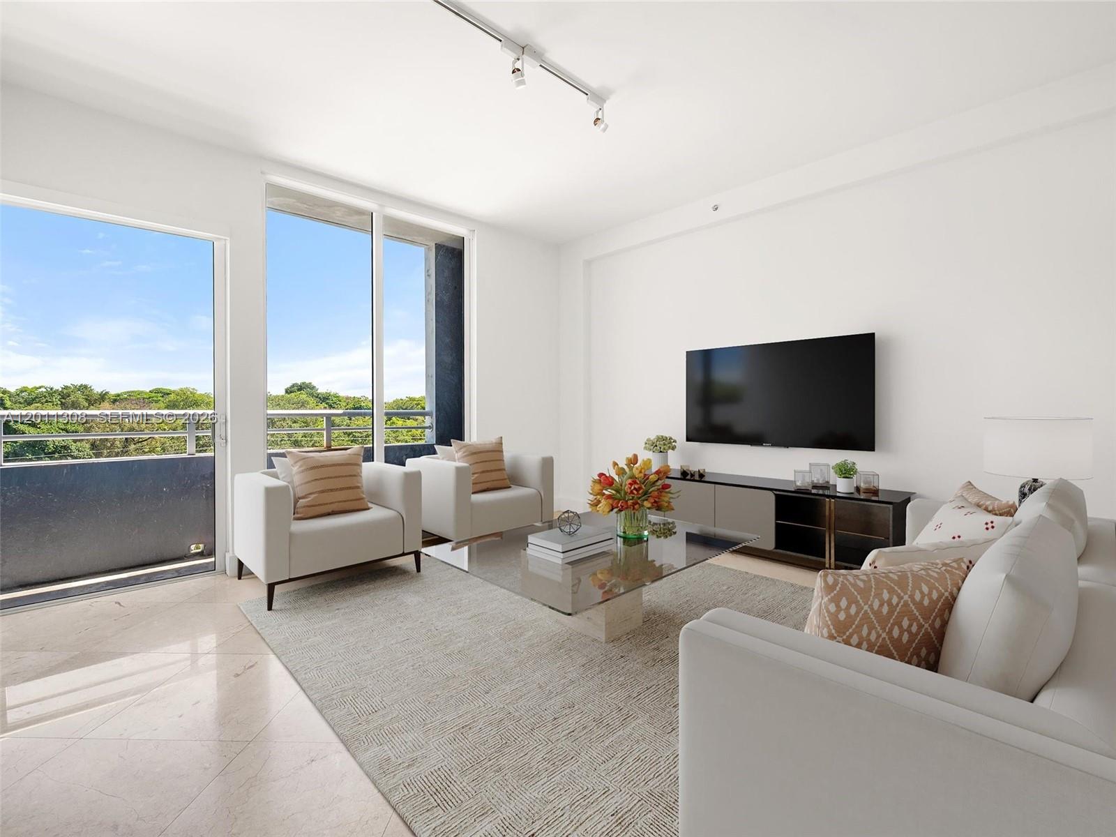 3250 Grand Ave #506