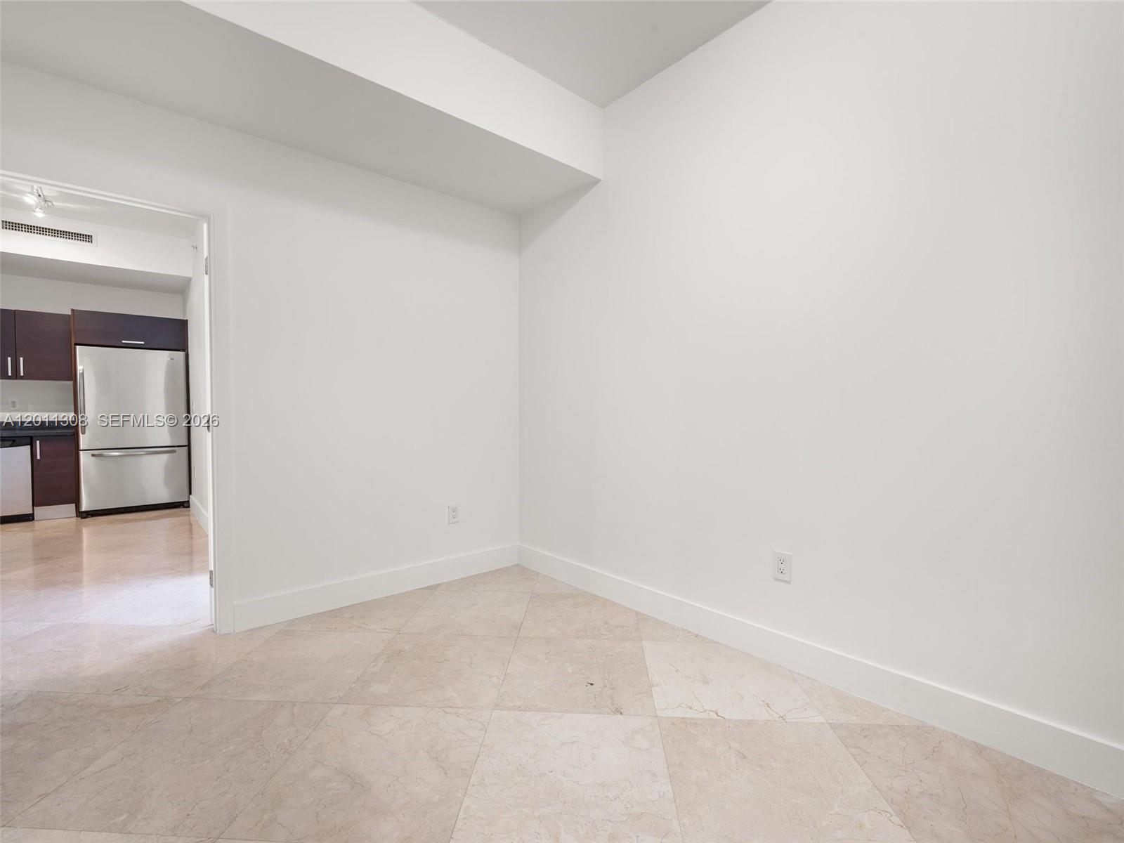 3250 Grand Ave #506 Miami, FL 33133