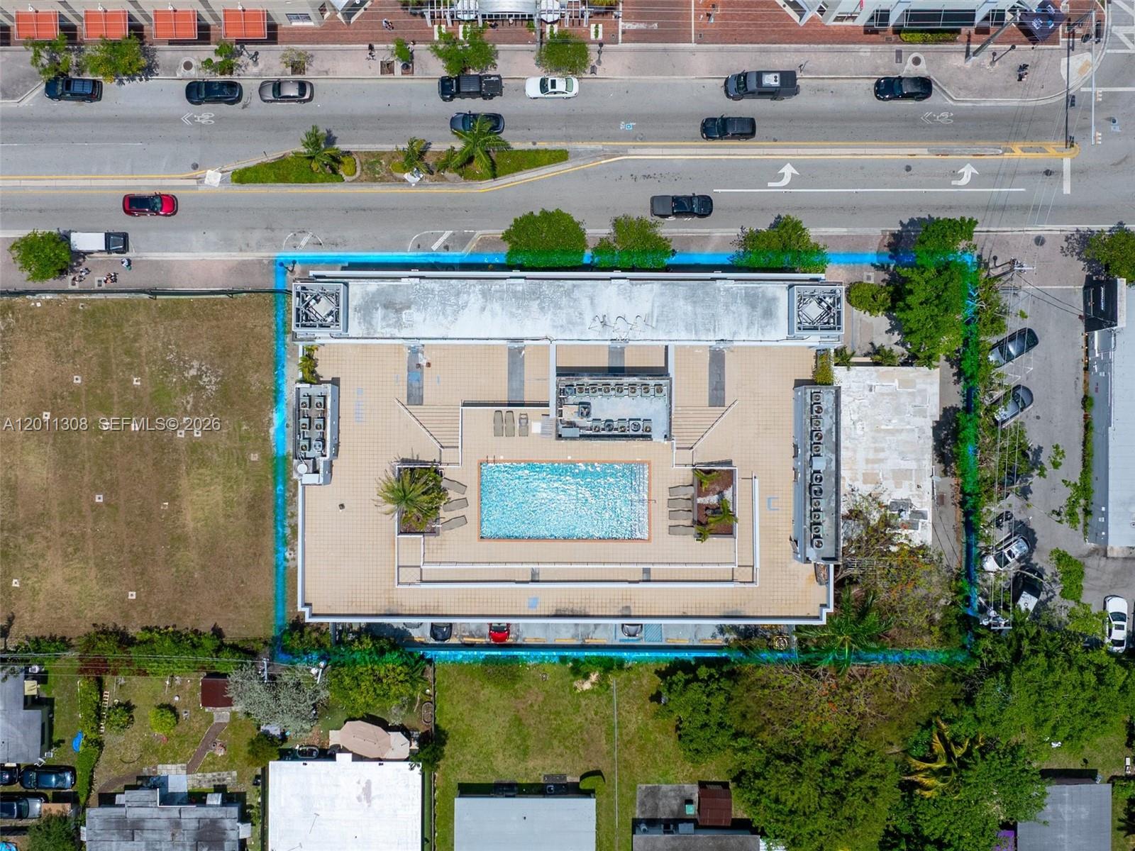 3250 Grand Ave #506 Miami, FL 33133