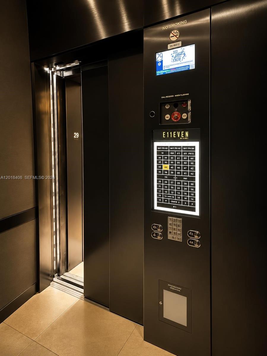 image E11EVEN Hotel & Residences17