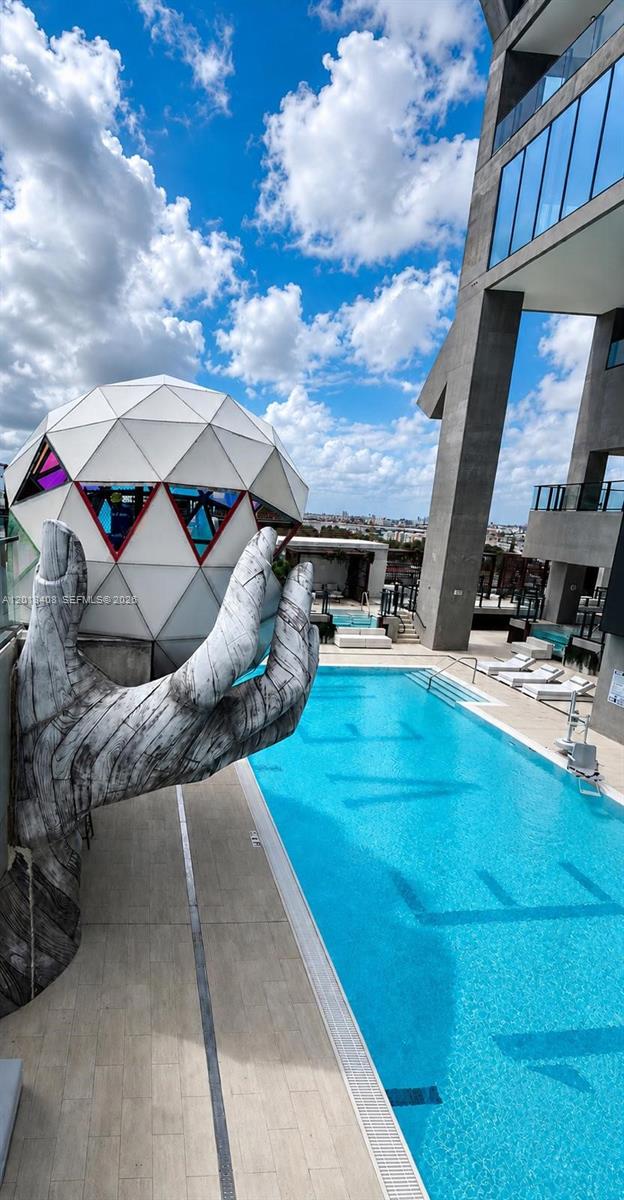 image E11EVEN Hotel & Residences23