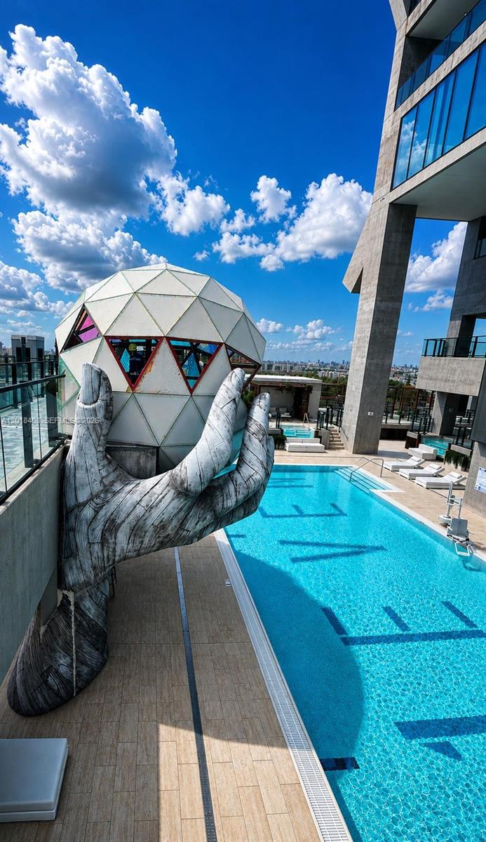 image E11EVEN Hotel & Residences27