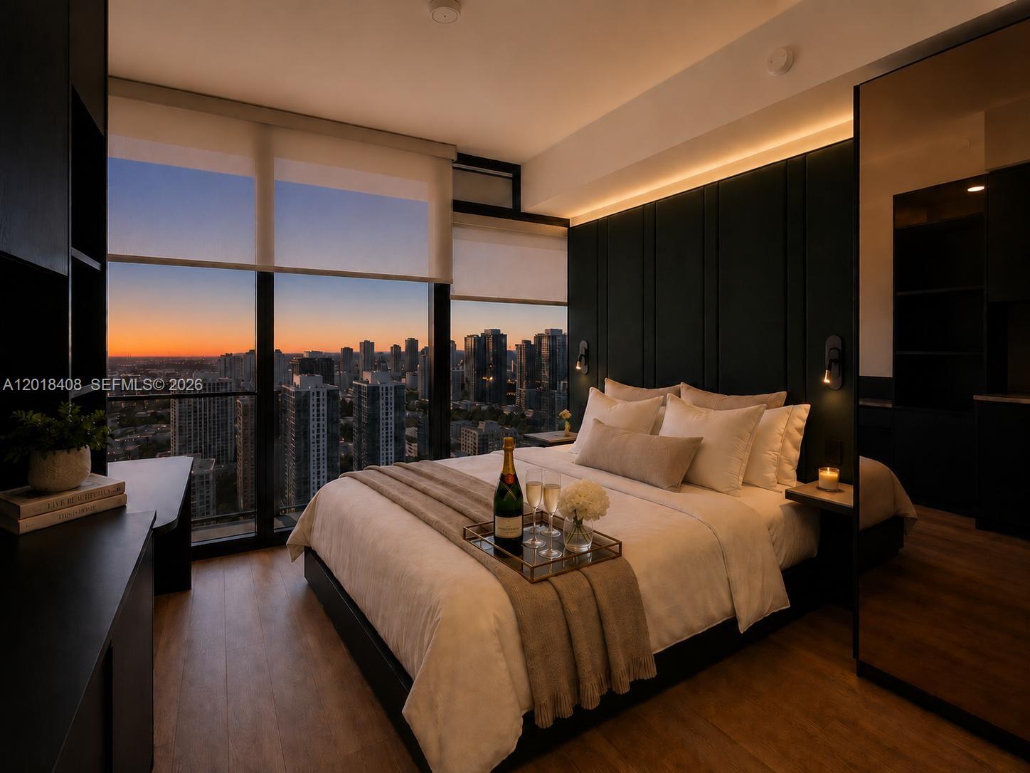 image E11EVEN Hotel & Residences3