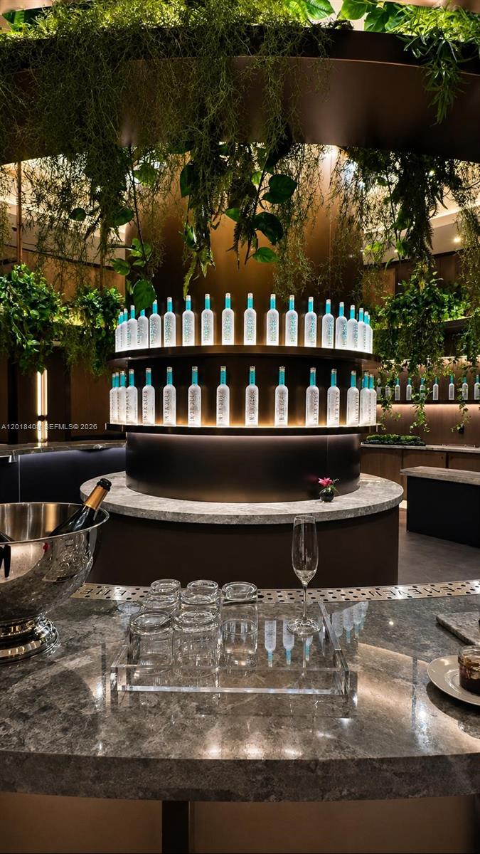image E11EVEN Hotel & Residences43