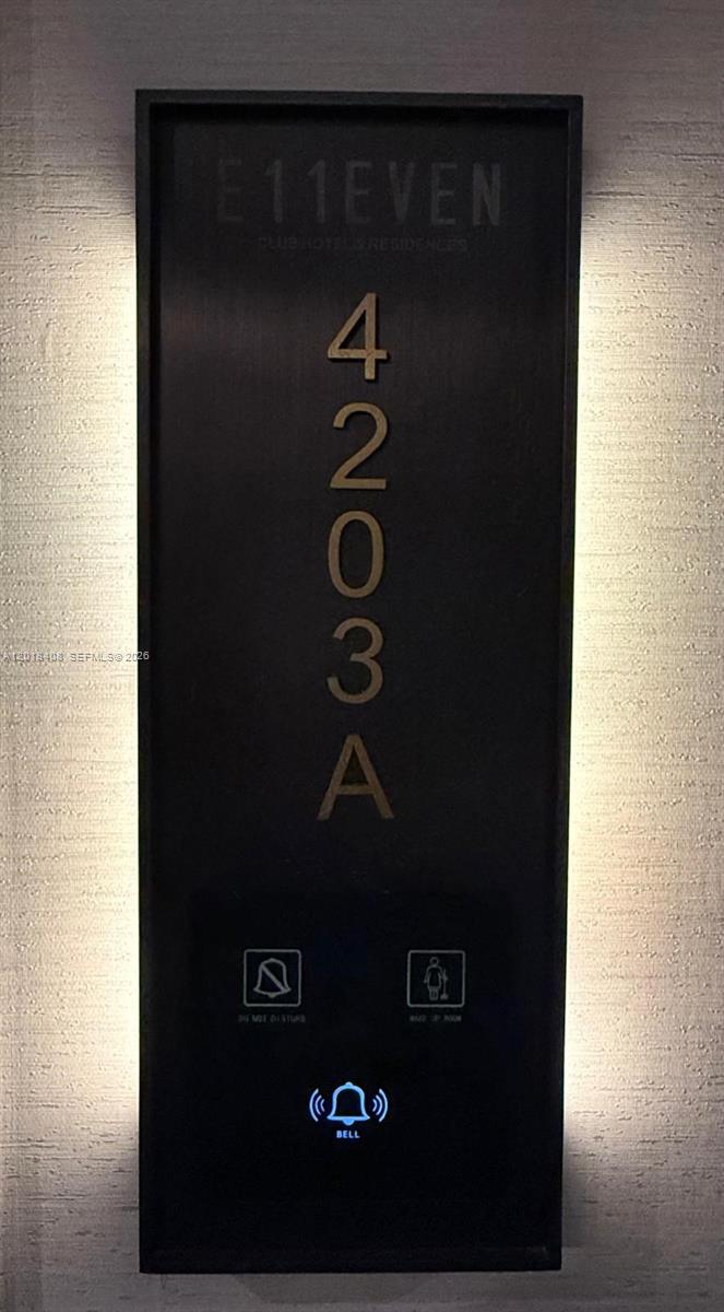 image E11EVEN Hotel & Residences4