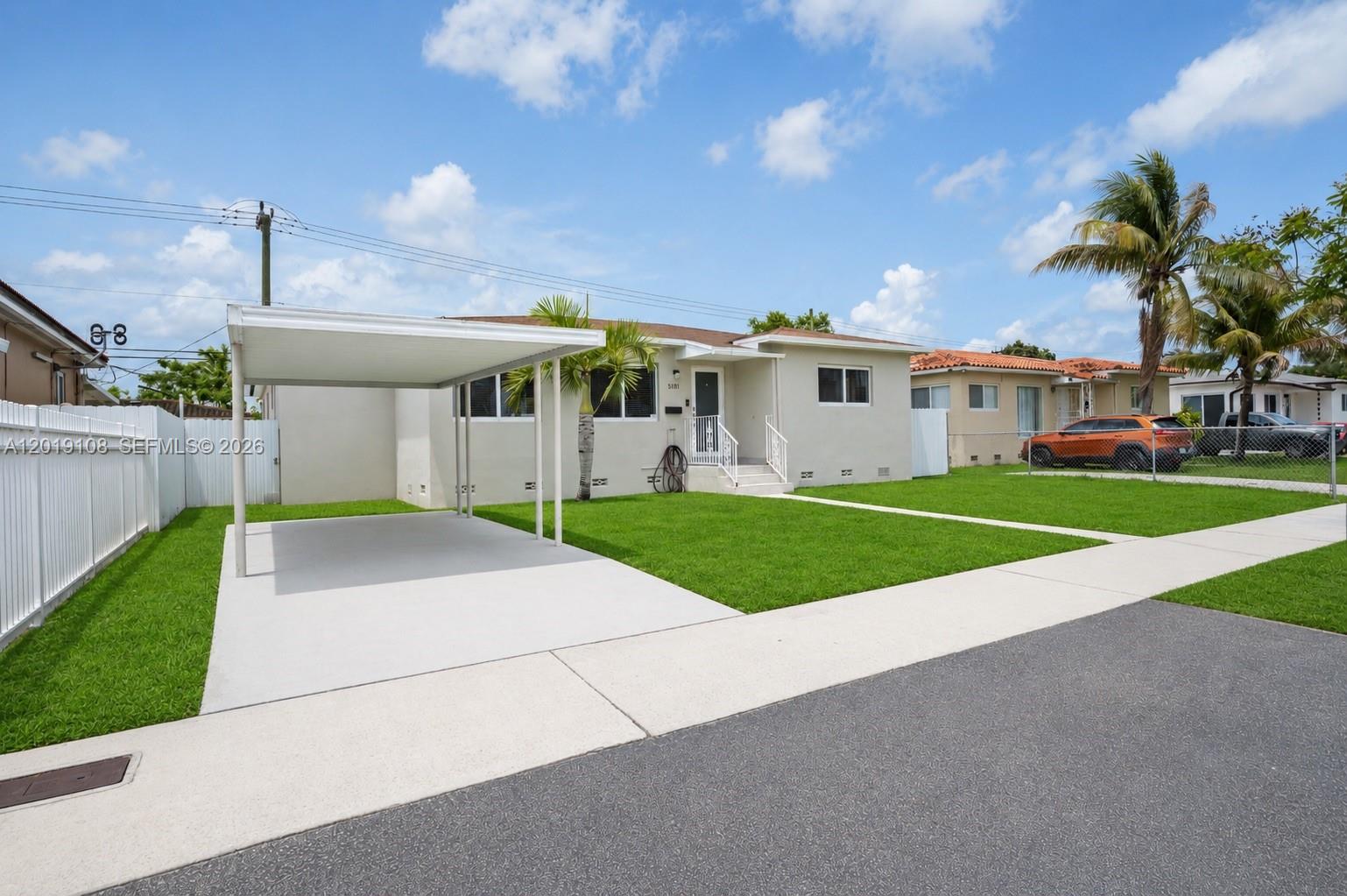 5181 SW 5th St Miami, FL 33134