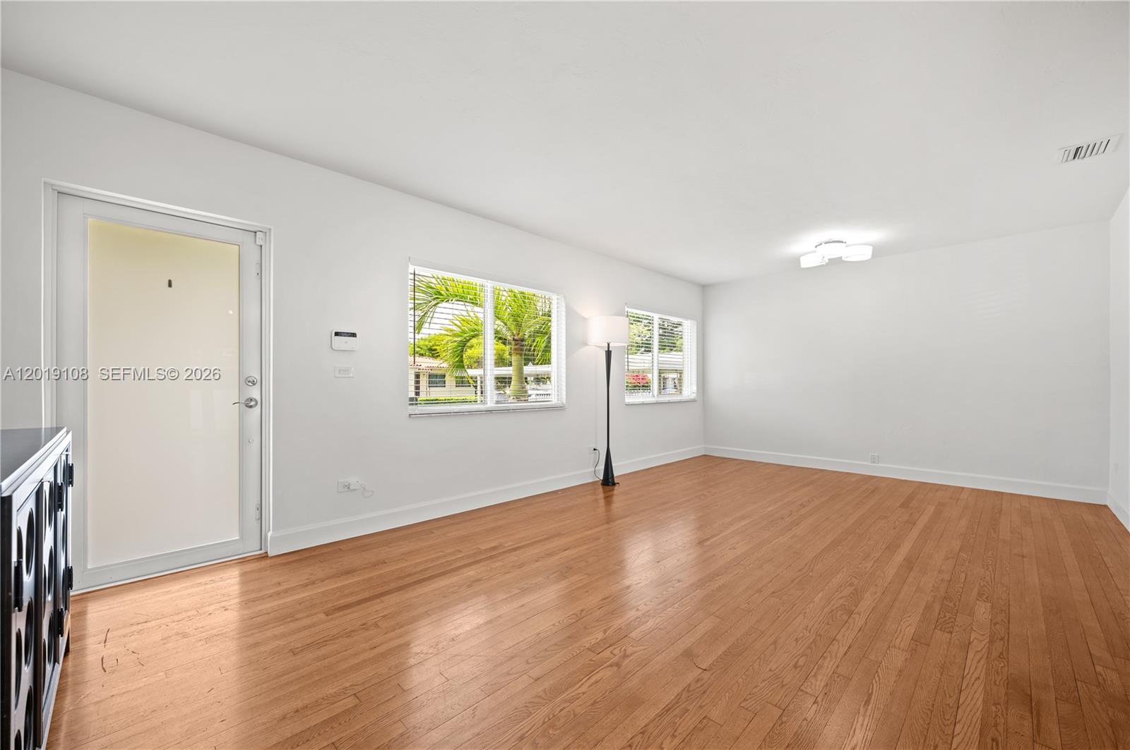 5181 SW 5th St Miami, FL 33134