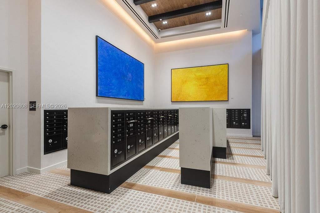 225 N Miami Ave #2810 Miami, FL 33128