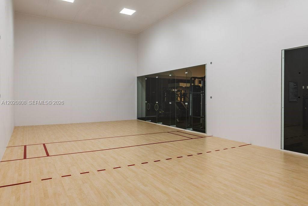 225 N Miami Ave #2810 Miami, FL 33128