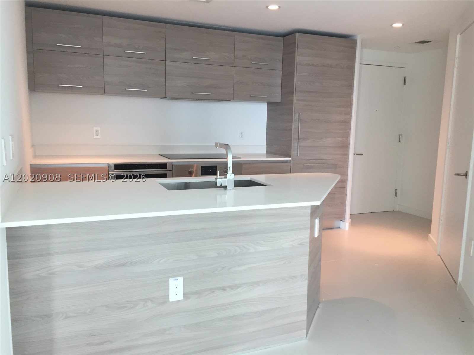 image Dua Miami (SLS Brickell)10