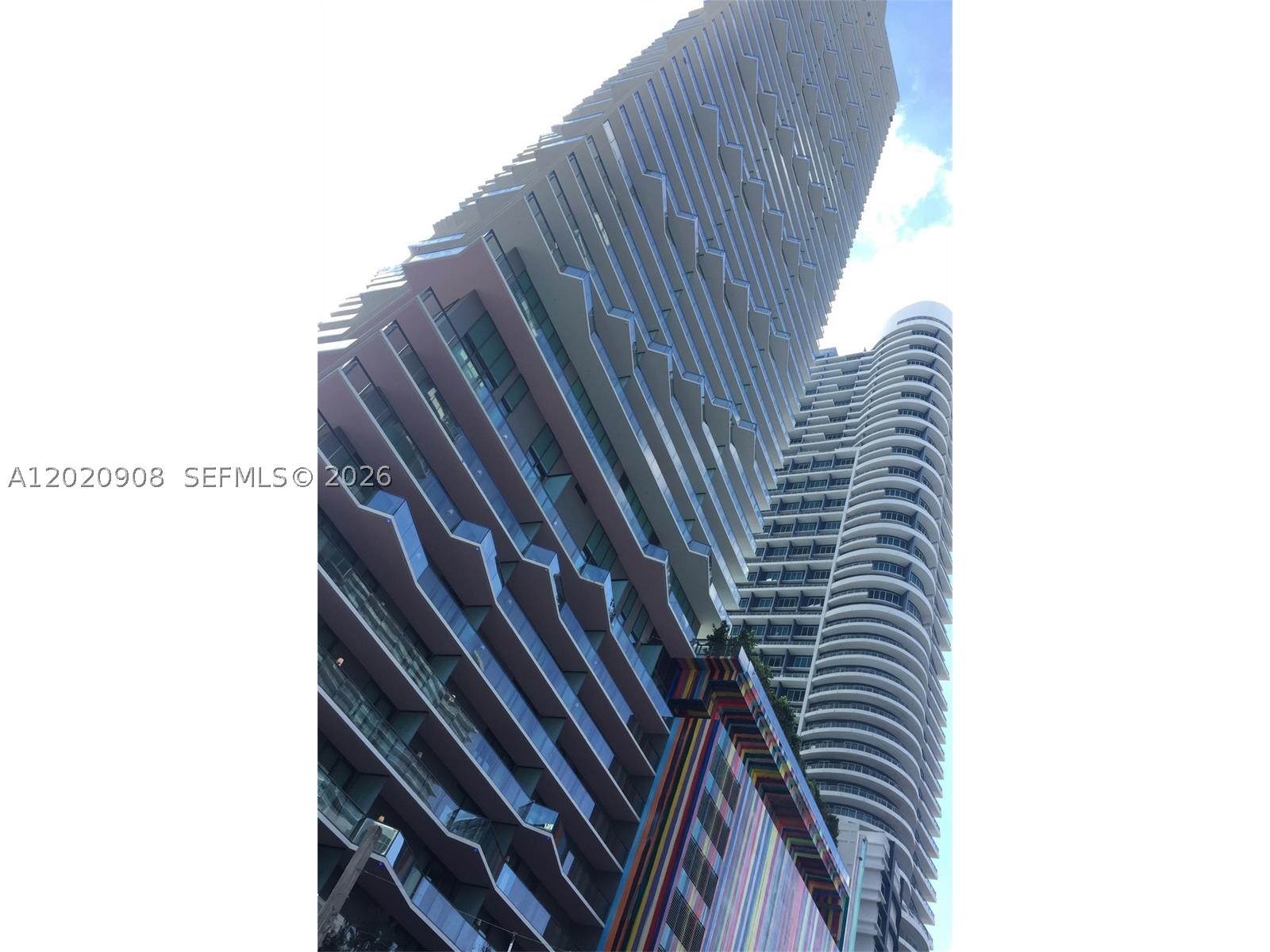 image Dua Miami (SLS Brickell)3