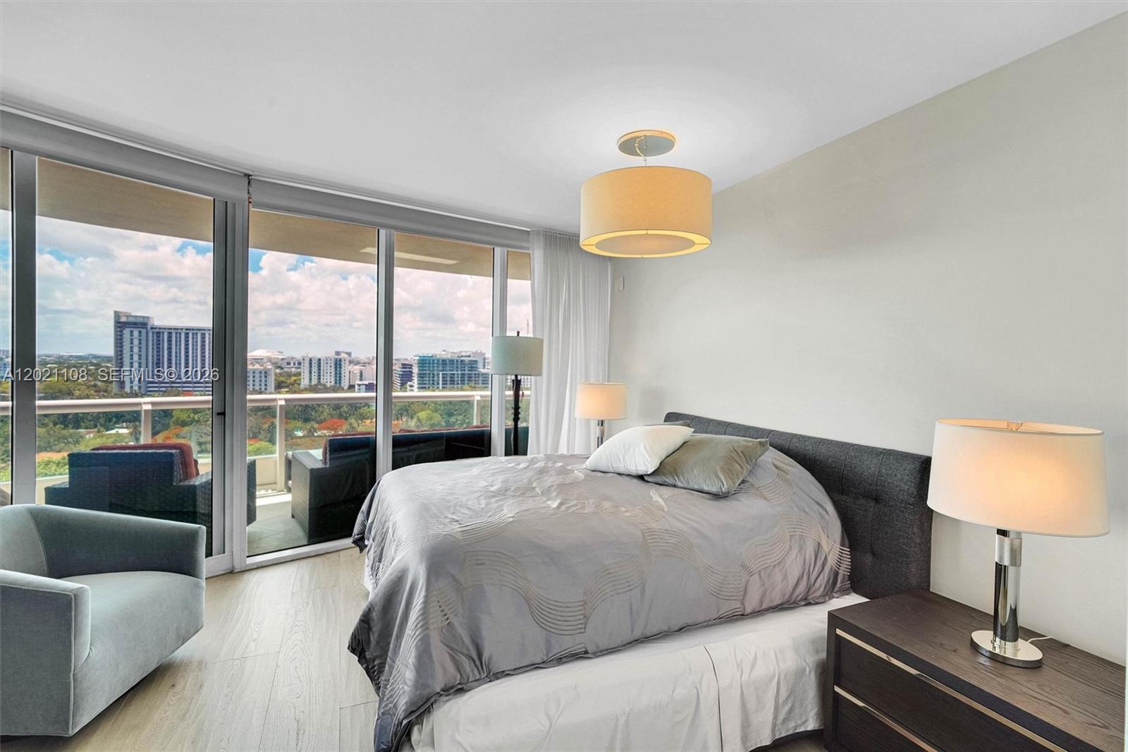 1643 Brickell Ave #1602 Miami, FL 33129
