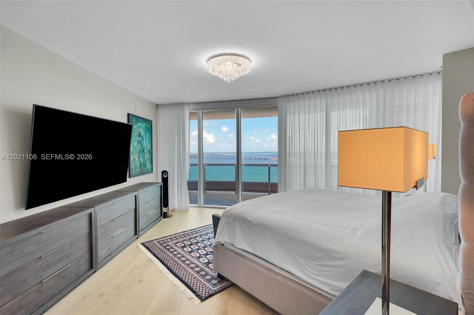 1643 Brickell Ave #1602 Miami, FL 33129