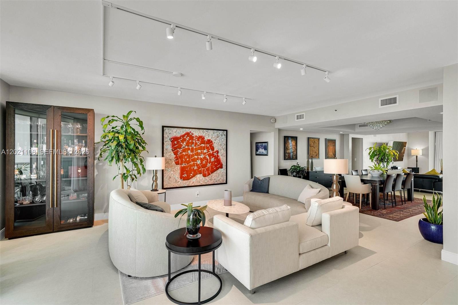 1643 Brickell Ave #1602 Miami, FL 33129