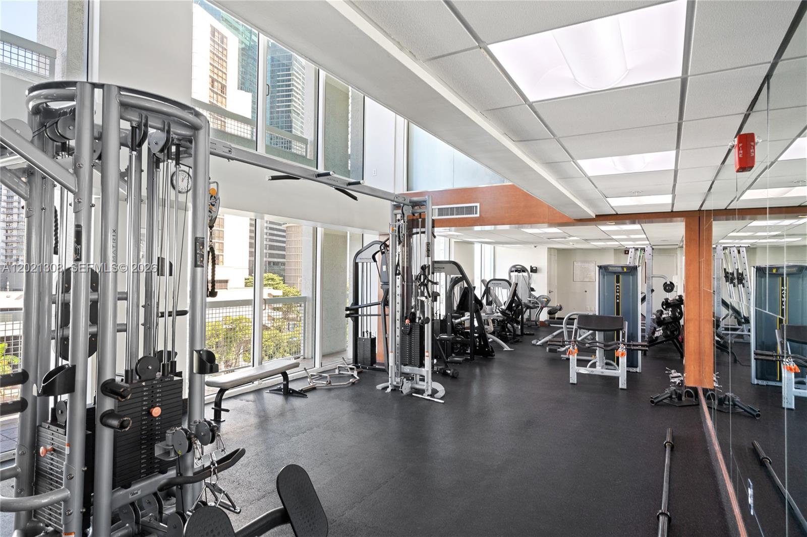 41 SE 5th St #1609 Miami, FL 33131