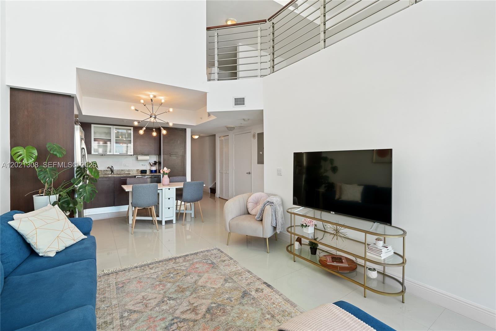 41 SE 5th St #1609 Miami, FL 33131