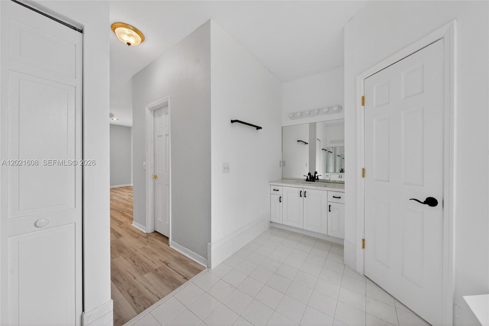 8204 SW 171st St Palmetto Bay, FL 33157