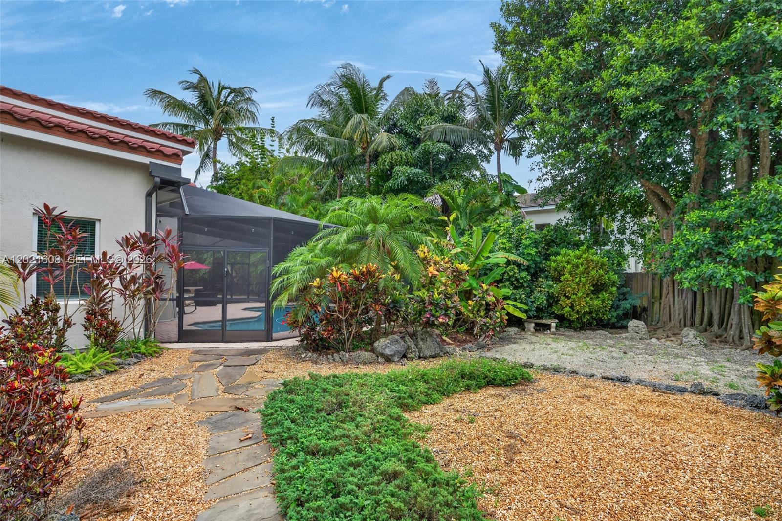8204 SW 171st St Palmetto Bay, FL 33157