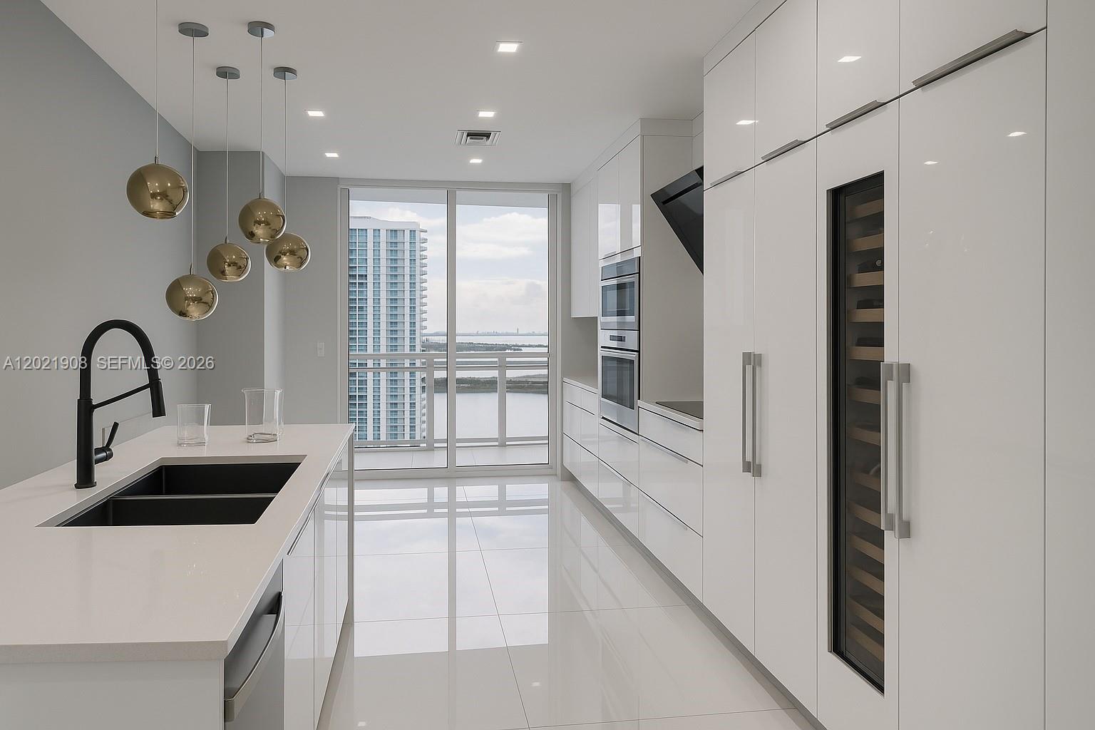 901 Brickell Key Blvd #3307 Miami, FL 33131