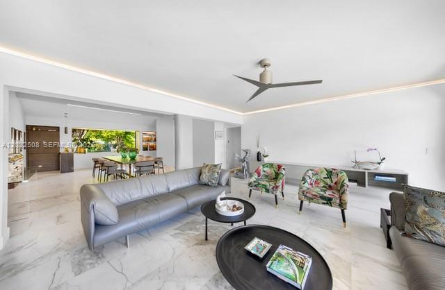 1141 NE 90th St Miami, FL 33138