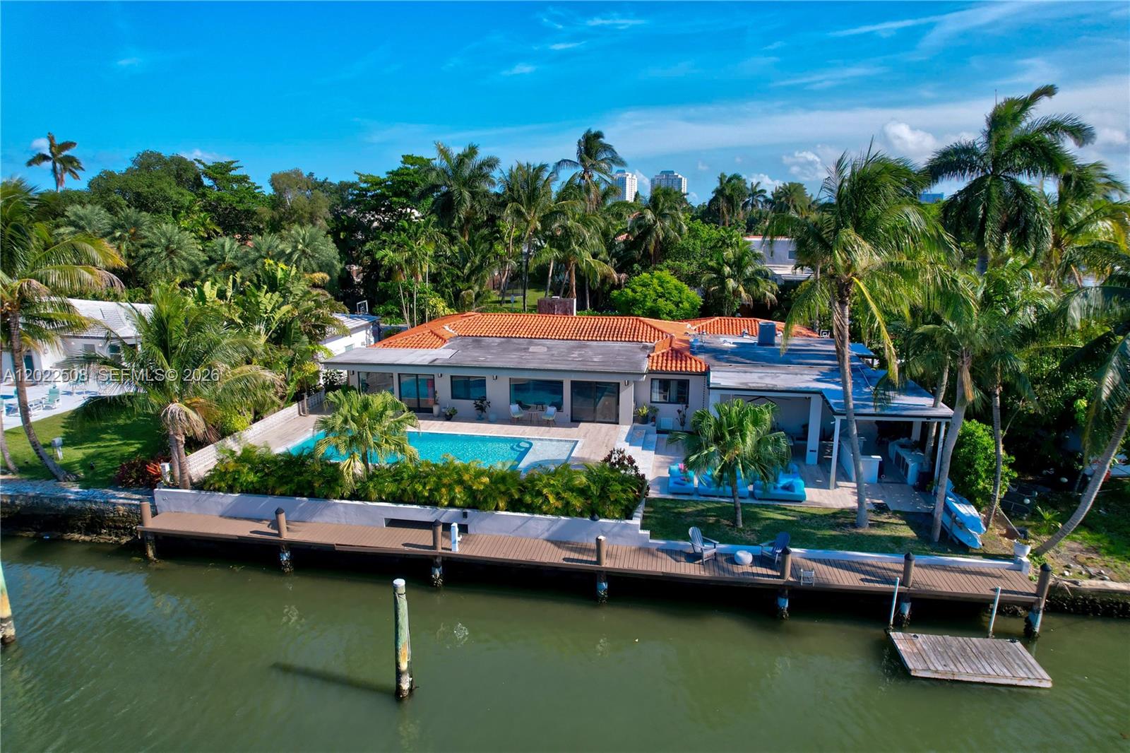 1141 NE 90th St Miami, FL 33138