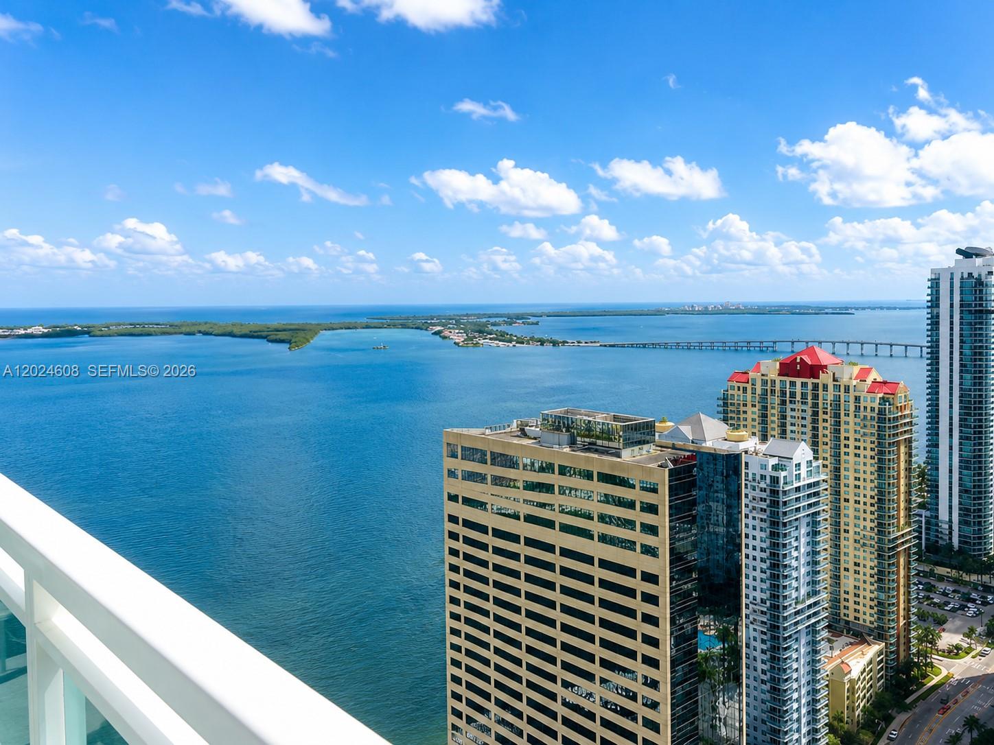 image The Plaza on Brickell East0