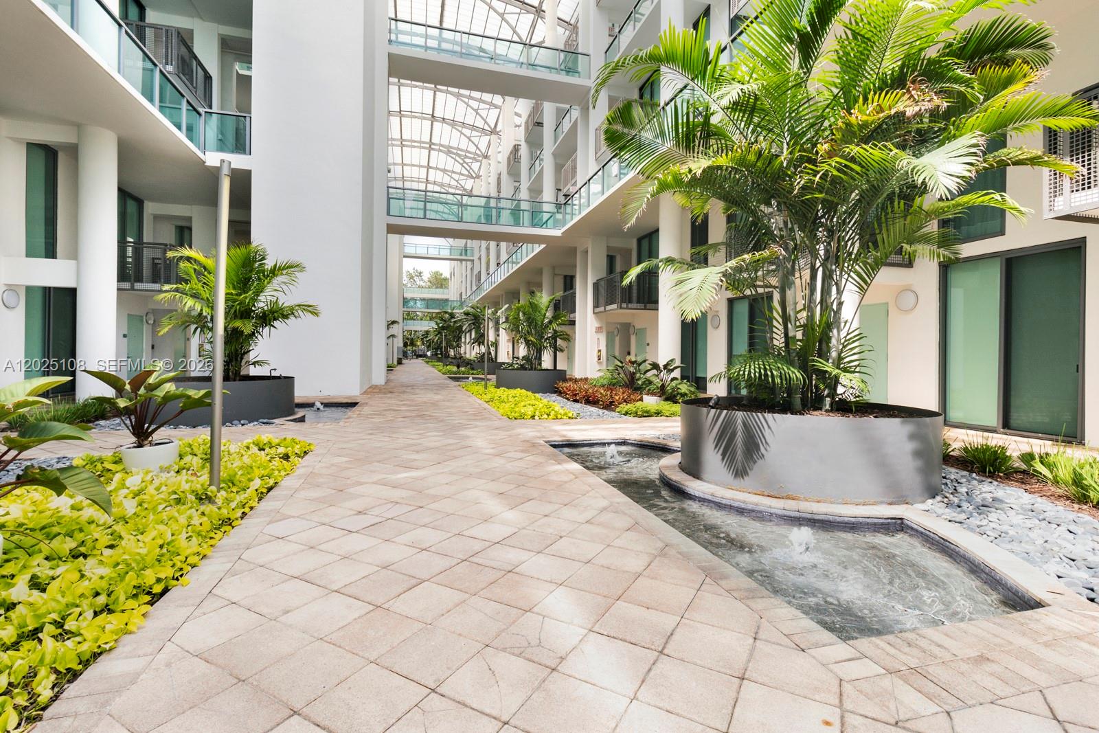 6000 Collins Ave #108