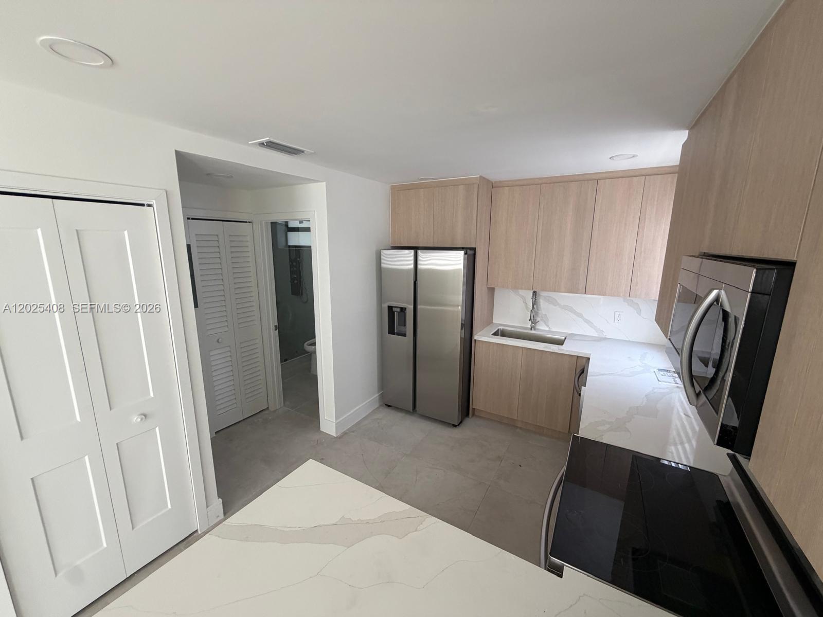 1703 SW 16th Miami, FL 33145
