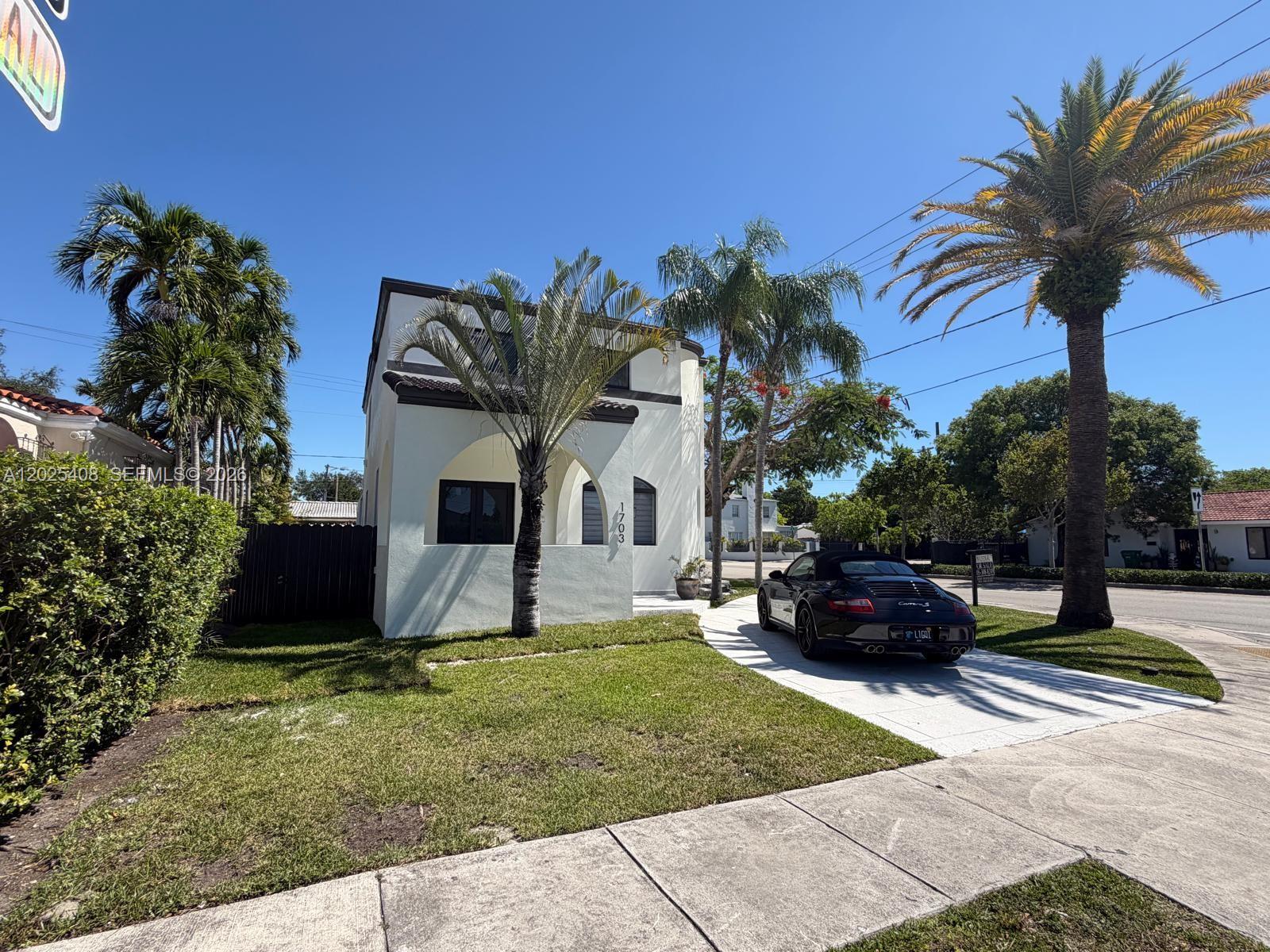 1703 SW 16th Miami, FL 33145
