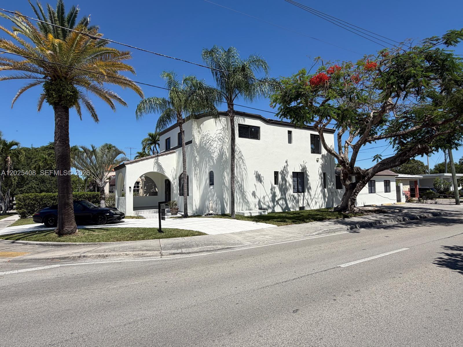 1703 SW 16th Miami, FL 33145