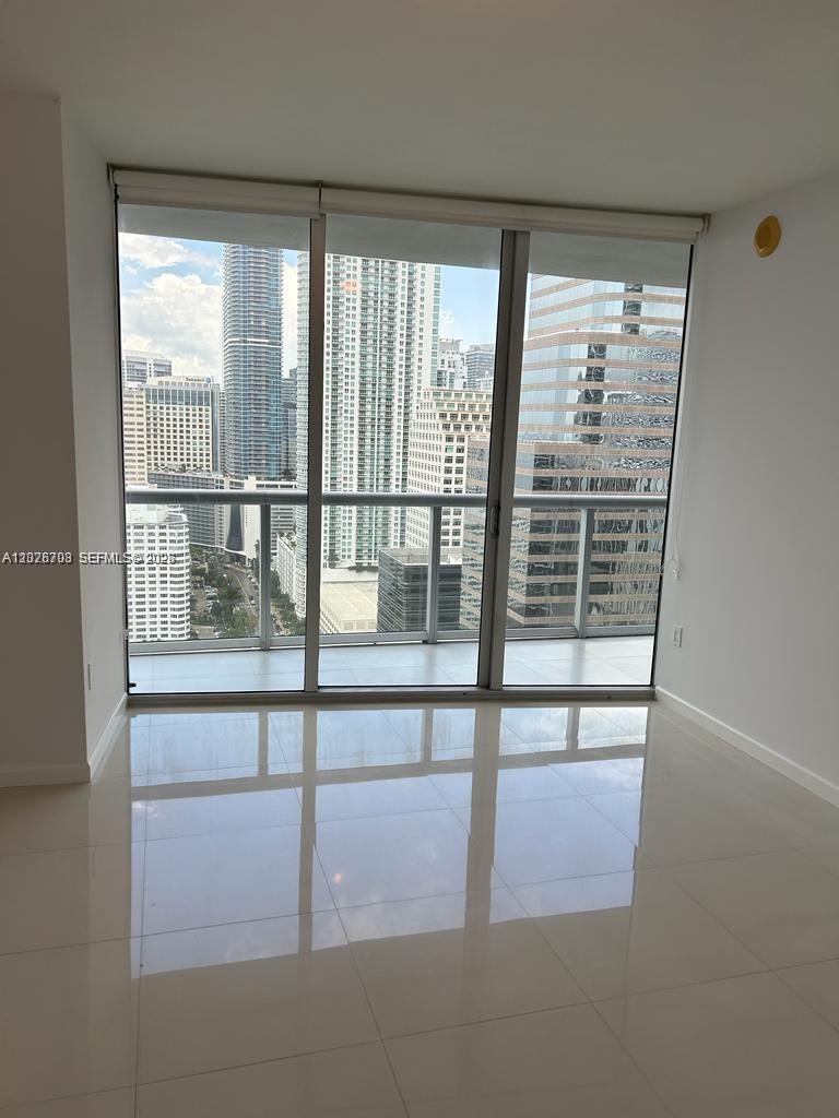 495 Brickell Ave #3203 Miami, FL 33131