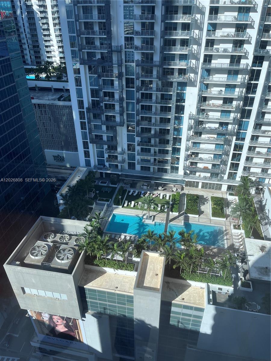 300 Biscayne Blvd Way #2509W Miami, FL 33131