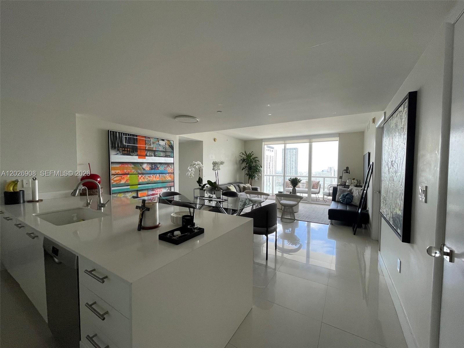 image 50 Biscayne0