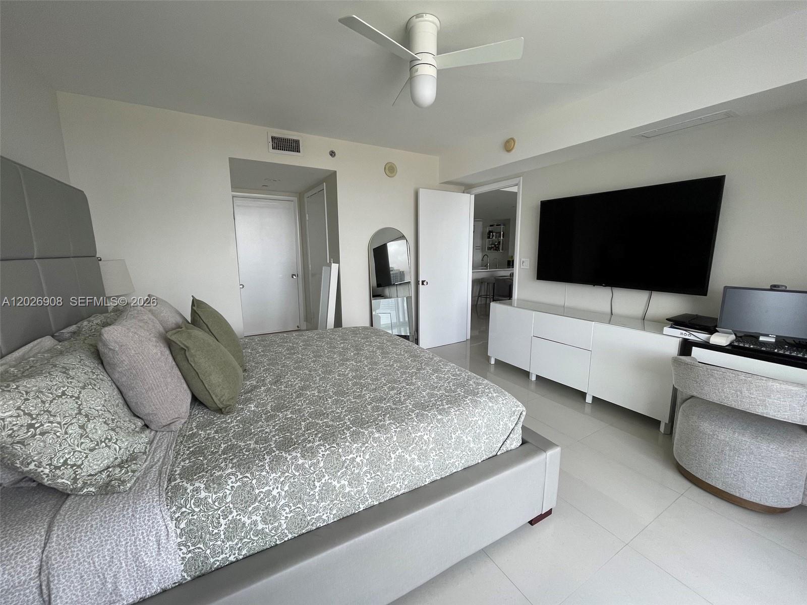 image 50 Biscayne9