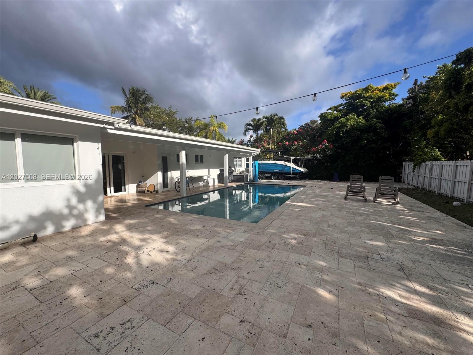 12800 SW 82nd Ct Pinecrest, FL 33156