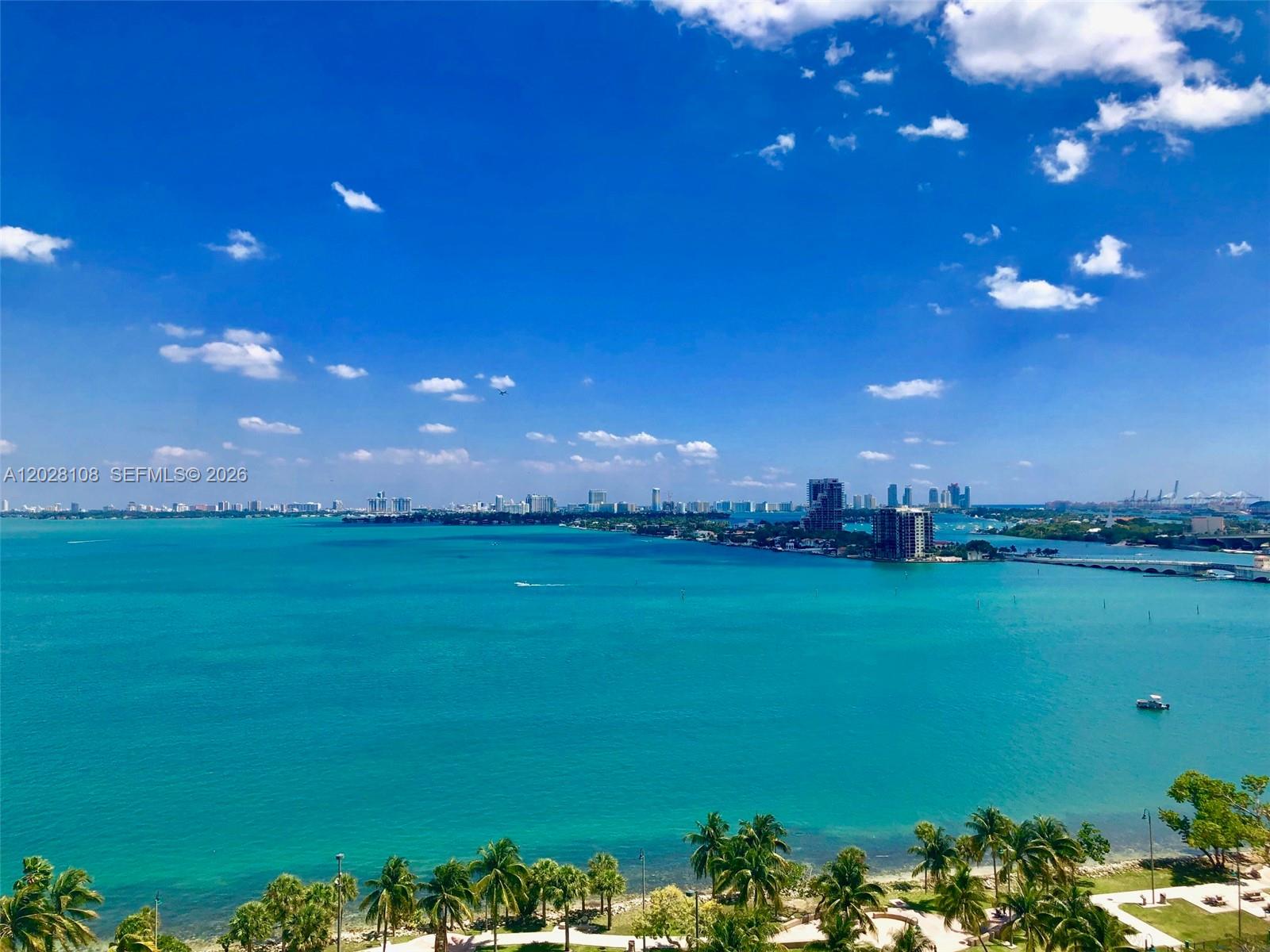 1800 N Bayshore Dr #1605