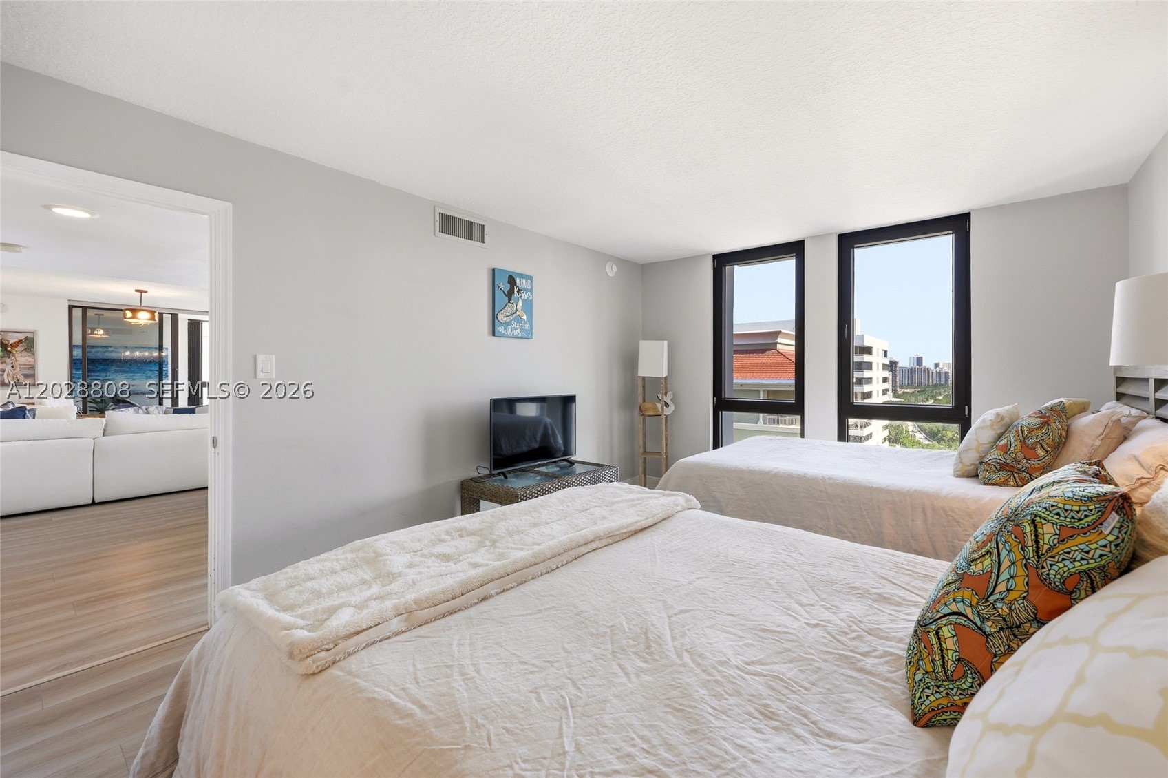 5380 N Ocean Dr #18B Singer Island, FL 33404